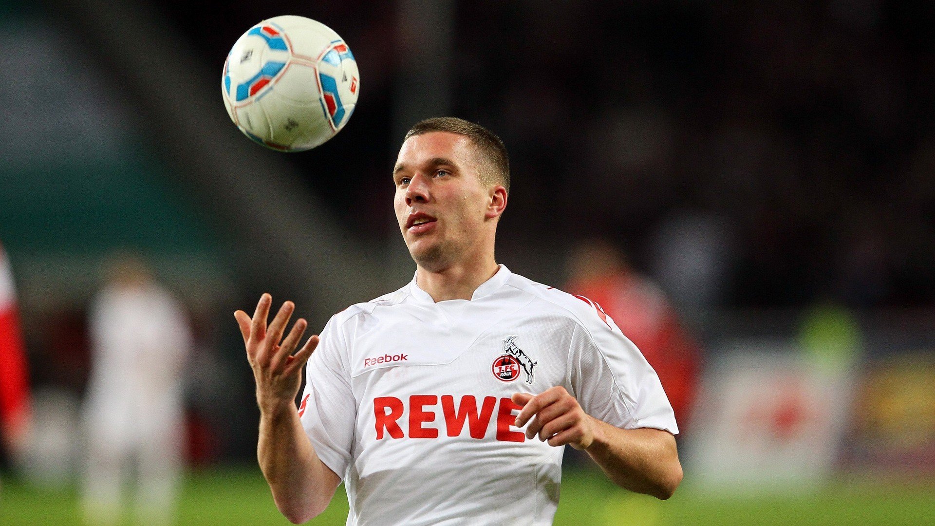 爱游戏游戏平台-_智绘体育场：未来体育场馆的科技设计_，体育场馆智慧化